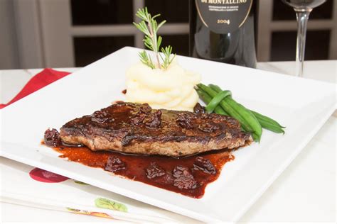 New York Steak with Cherry Wine Sauce