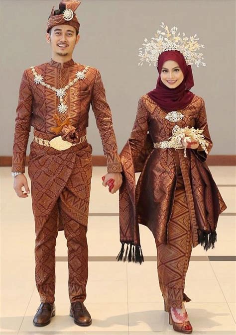 21 Baju Pengantin Lelaki Menarik | Tema & Warna Khas Untuk Raja Sehari