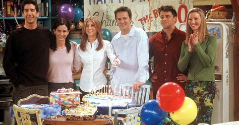 Friends deleted scenes videos: 7 Friends moments we bet you've never ...