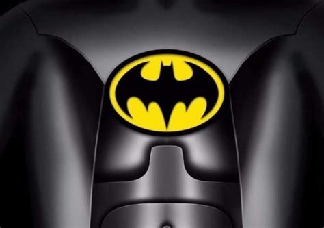 Arriba 49+ imagen batman returns logo - Abzlocal.mx