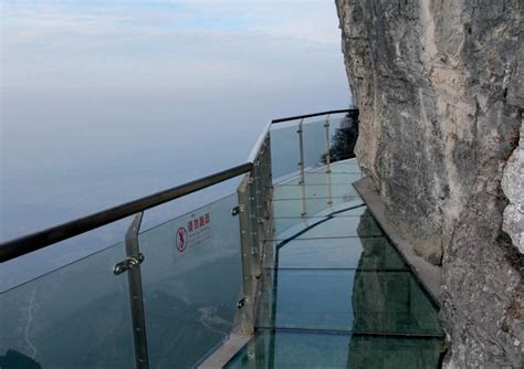 SKYWALK ON TIANMEN MOUNTAIN | A As Architecture