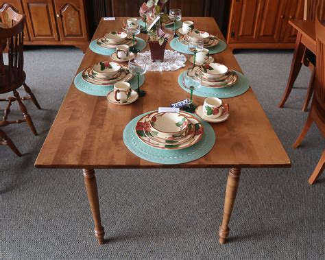 Solid Maple Dining Table | New England Home Furniture Consignment