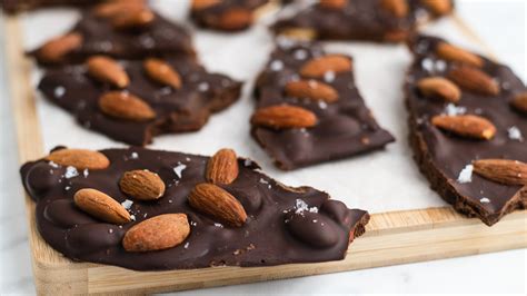 Chocolate Almond Bark Recipe