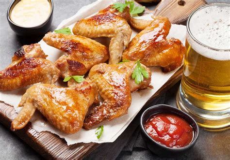 Beer and Wings, A Match Made In Heaven! - Brewer World-Everything about beer is here