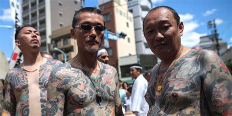 8 Mind-Blowing Facts About The Yakuza - The Fact Site