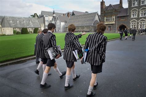 The School Uniform Debate: Pros and Cons of School Uniforms | Soapboxie