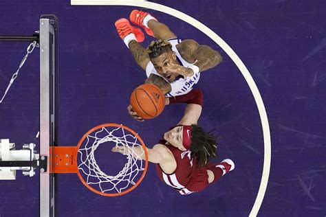 Big second half lifts Washington past Washington State 78-70 | AP News