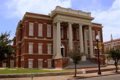 Forrest County Courthouse - Hattiesburg, MS | This courthous… | Flickr