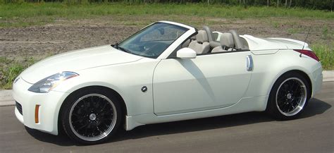 Nissan 350z Hardtop Convertible - reviews, prices, ratings with various photos