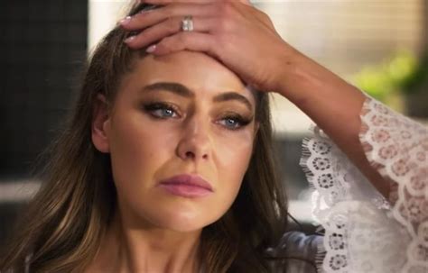 Neighbours Spoilers: Pregnant Chloe Terrified, Collapses With Stomach Pains | Celebrating The Soaps