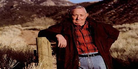 Tony Hillerman Books In Order - How To Read Tony Hillerman's Books?