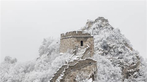 Beijing's Jiankou section of the Great Wall blanketed in snow - CGTN