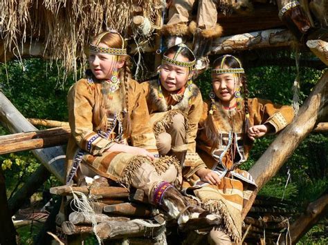 Happy Koryak children. Kamchatka peninsula. | People of the world ...