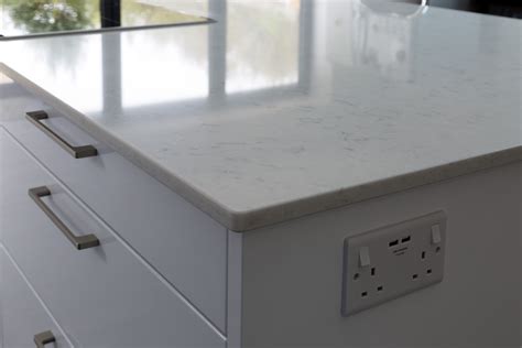 Silestone Lagoon Quartz Worktop | Silestone lagoon, Silestone, Kitchen ...