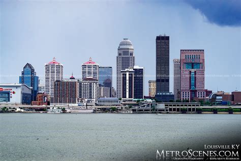 Louisville, KY Skyline - MetroScenes.com – City Skyline and Urban ...