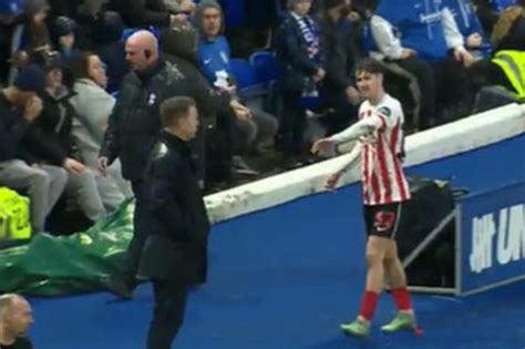 Sunderland fans fume 'get him out' as they spot manager Michael Beale's ...