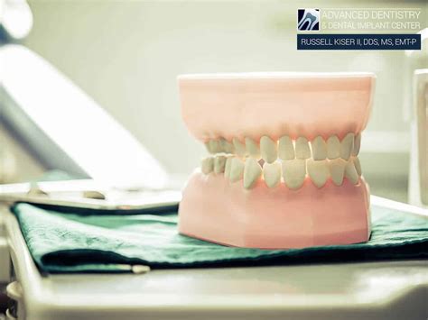 How to Avoid Partial Denture Problems In Mansfield