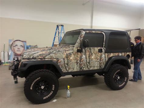 Jeep Wrangler Camo Wrap - Starocket Media