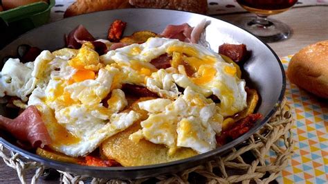 Huevos estrellados con jamón y chorizo, receta fácil y deliciosa ...