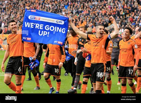 Wolverhampton wanderers players hi-res stock photography and images - Alamy