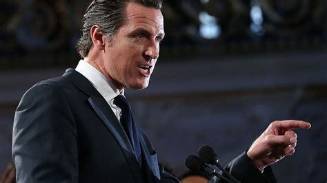 Newsom says he's in El Salvador to show Trump's views don't reflect U.S.