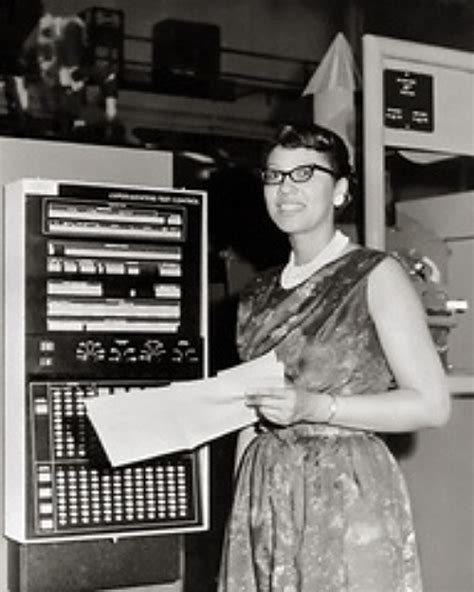 Mujeres Bacanas — La computadora humana de la NASA Katherine...