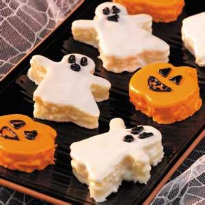 Halloween Mini Cakes Recipes recipe