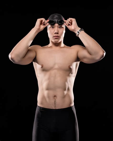 Rising swimming star Qin Haiyang named TAG Heuer's new sport brand ambassador - fashionotography