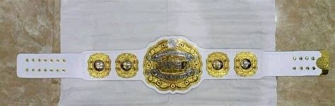 IWGP WORLD HEAVYWEIGHT Wrestling Championship Title Belt - Etsy