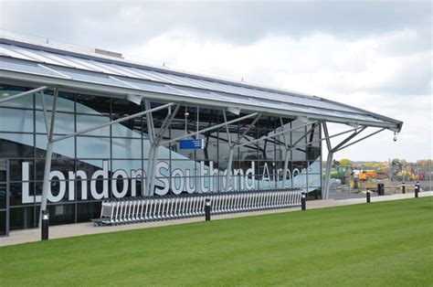 Southend Airport terminal © william cc-by-sa/2.0 :: Geograph Britain and Ireland