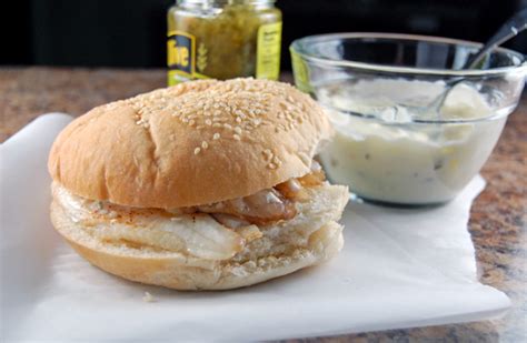 Grilled Fish Sandwich with Homemade Tartar Sauce - Eat at Home