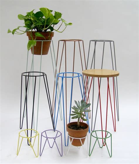 Plant Stand Black | Plant stand table, Metal plant stand, Modern plant ...