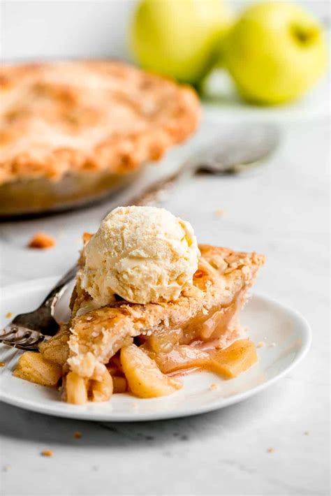 Perfect Apple Pie | The Recipe Critic