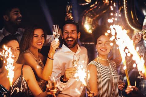 The Best Monte Carlo Nightclubs - Riviera Bar Crawl Tours