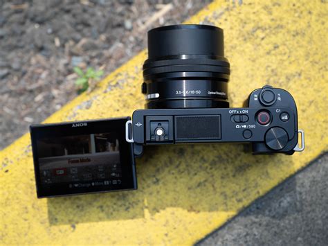 So sánh Sony ZV-E10 vs Nikon Z30: camera nào dùng quay vlog tốt hơn? - Blogs các sản phẩm công ...