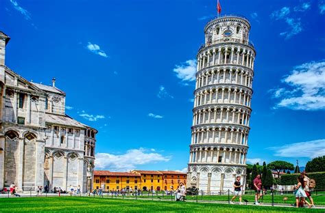 イタリアの世界遺産ピサの行き方は？どんな町？ - たびハピ