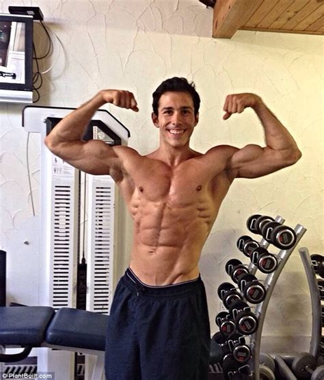 Learn How Vegan Bodybuilders Get Ripped from Vegetables, No Kidding!