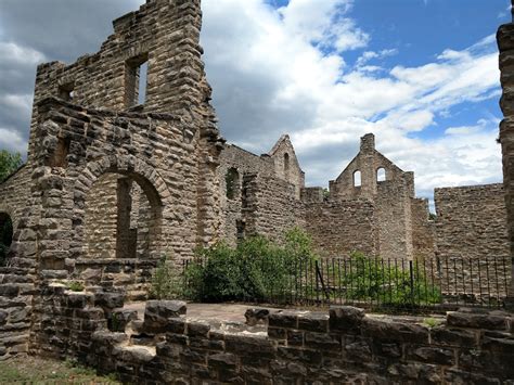 Ha Ha Tonka State Park - Go Wandering