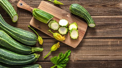 What Is Zucchini And What Does It Taste Like?