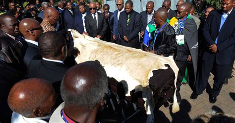 Draped in Tradition - - Image 15 from Farewell Madiba: Scenes From Nelson Mandela's Funeral | BET