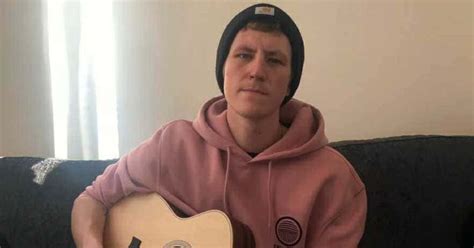 Who is Nathan Evans? Meet the viral 'Wellerman' sensation behind the Sea Shanty trend on TikTok ...