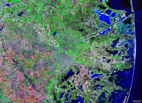 Satellite Images of United States Cities - Landsat