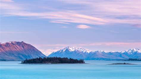 1920x1080 Resolution Cloudy Mountains in Lake Tekapo New Zealand 1080P ...