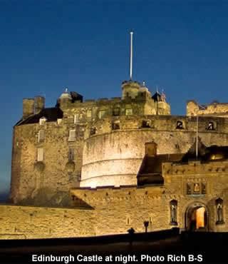 Visit Edinburgh Ghosts Tour Guide App