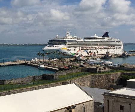 Bermuda Cruise Port Webcam - Live Beaches