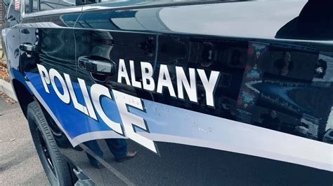 Sheriff's Office investigates after Albany Police officer crashes patrol vehicle