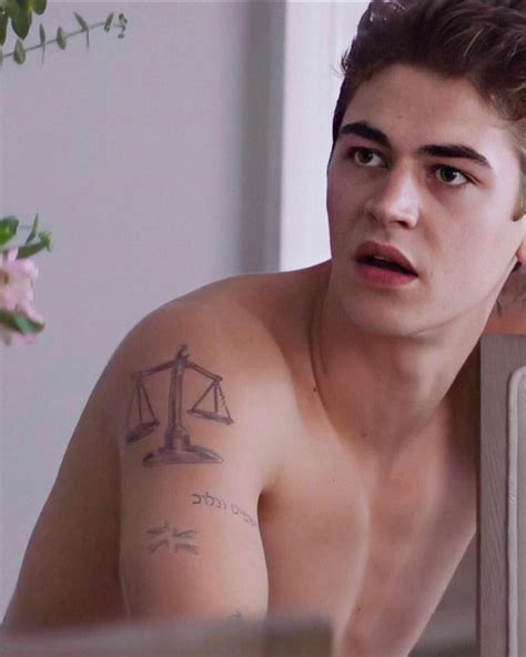 Hero Fiennes Tiffin in movie After AWC | Ideias de tatuagens, Atrizes adolescentes, After filme