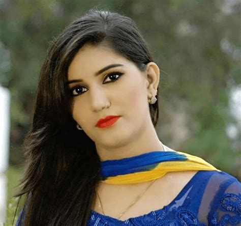 Sapna Choudhary Wiki, Height, Weight, Age, Affair, Family, Biography