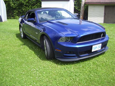 2013 Ford Mustang convertible with low km. | Cars & Trucks | Ottawa ...