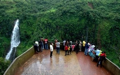 Thoseghar Waterfalls Are One Of The Highest Waterfalls In India & It Is ...